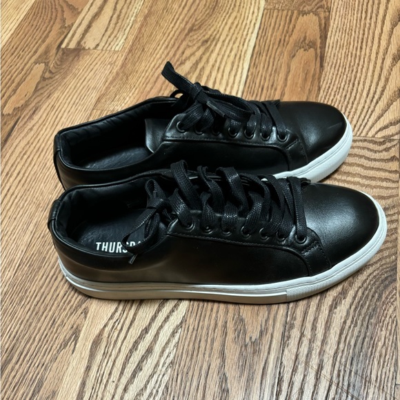 Thursday Boot Company Women’s Premier Low Top Sneaker Size 9 - Picture 2 of 5